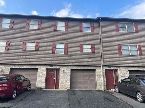 2nd image of 206 Stonegate Cir