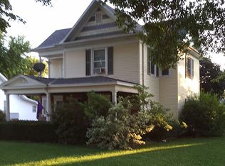 356 5th St, Hampton, NE 68843