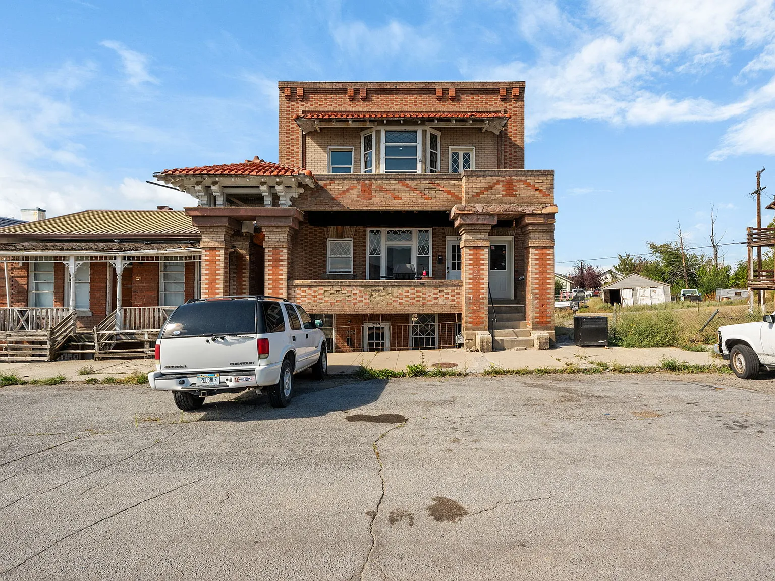 3 bed, 1280 sqft, $1,800 — Photo 3
