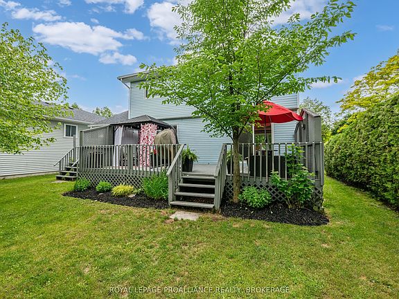 4th image of 22 Heritage Dr