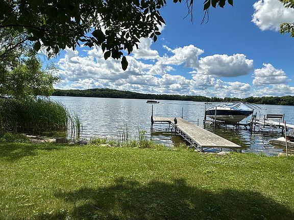 2nd image of 20709 Edgewater Rd