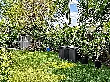 808 NE 17th Way #2 — Photo 15
