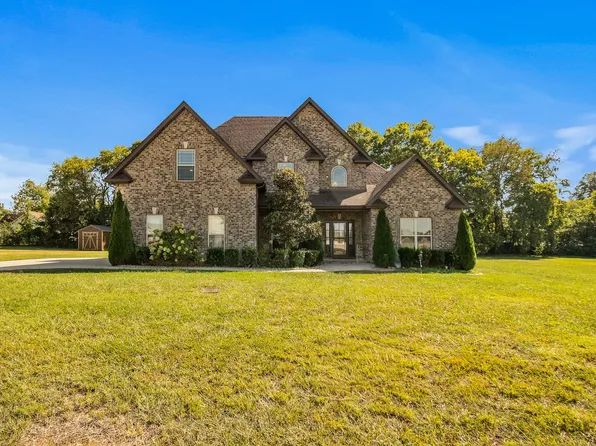 4316 Singleton Dr, Murfreesboro, TN 37127