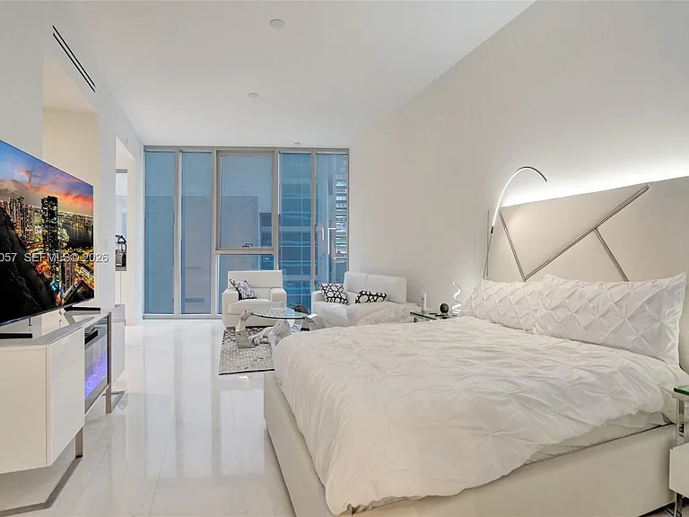 300 Biscayne Boulevard Way #505C — Photo 3