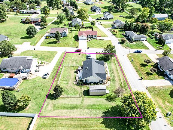 5th image of 103 E Savanna Ct