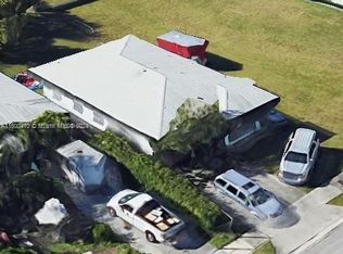 10362 SW 180th St, Miami, FL 33157