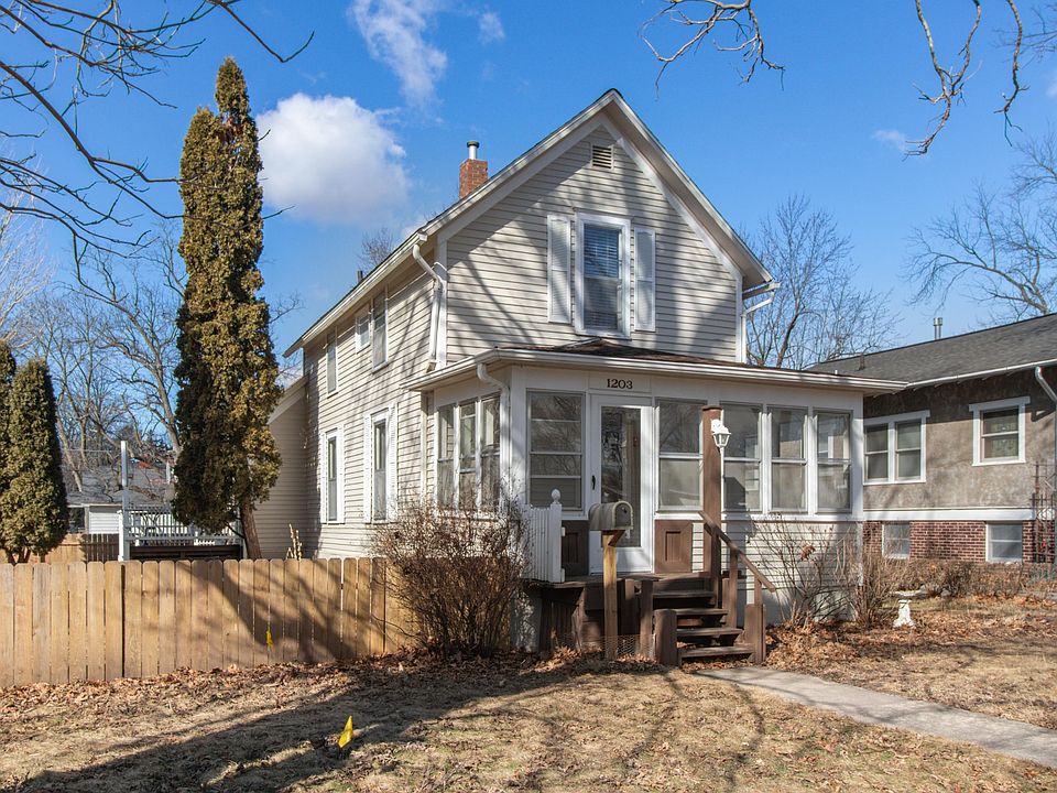 1st image of 1203 Burnett Ave