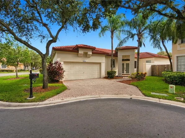 16012 Opal Creek Dr, Fort Lauderdale, FL 33331