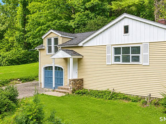 2nd image of 222 Spring Road