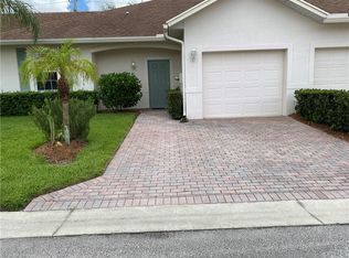 1826 Oakgrove Ct, Vero Beach, FL 32966