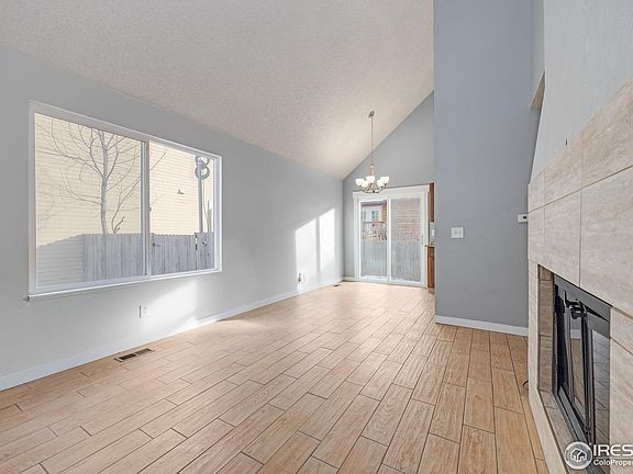 5th image of 1029 Townley Cir