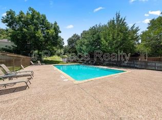 1500 Lake Shore Dr APT 201, Waco, TX 76708