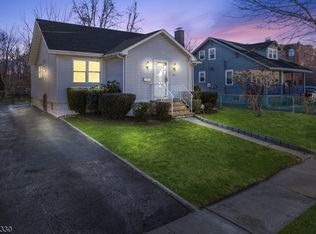 20 Marion Ave, Springfield, NJ 07081