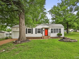10347 Ashbrook Dr, Saint Louis, MO 63137