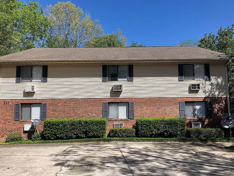 Studio, 400 sqft, $680 — Photo 4