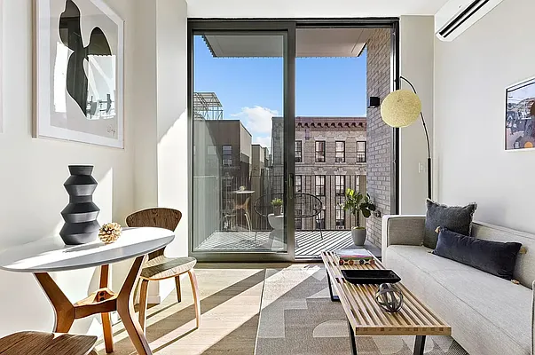 Rented by Living New York | media 4