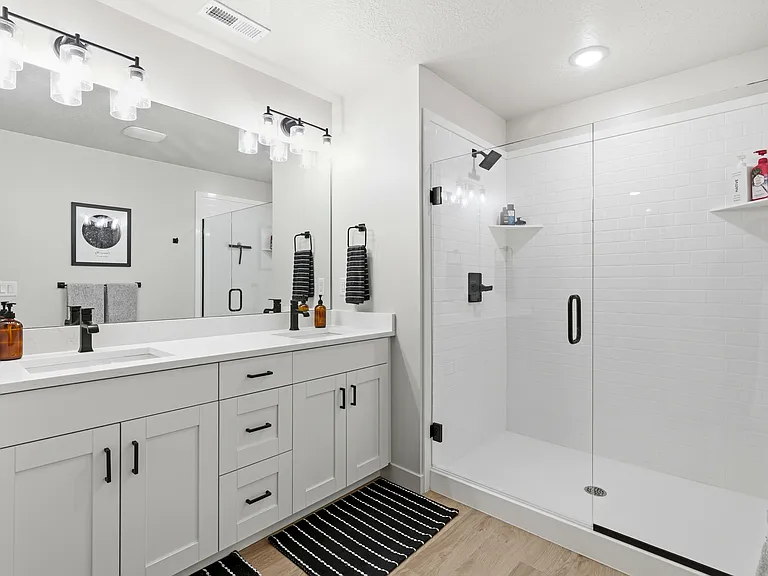1125 N Clifton Dr — Photo 19