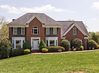 3510 5th Street Dr NW, Hickory, NC 28601