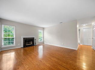 6808 Glenridge Dr NE #D, Sandy Springs, GA 30328