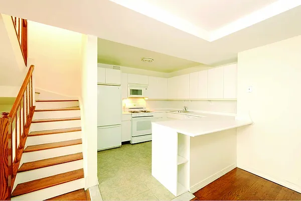 Sold by Stribling | media 17