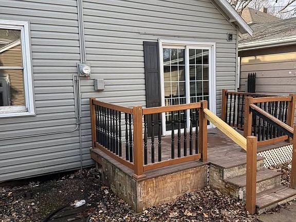 3rd image of 514 S Grove Ave