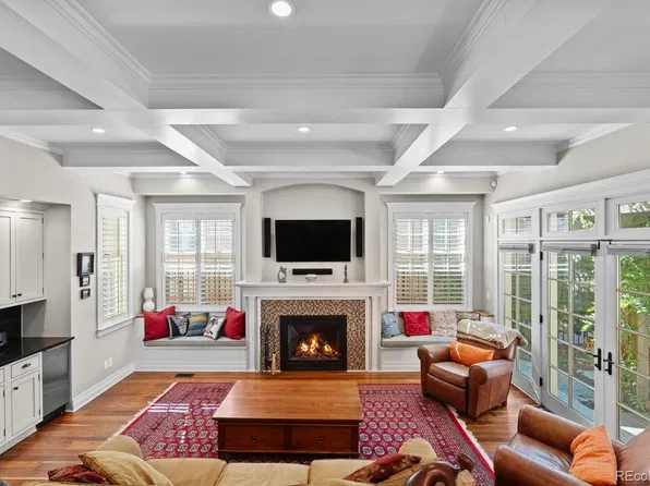 1811 Bellaire Street, Denver, CO 80220