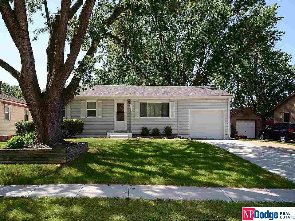 1st image of 12205 Seldin Dr
