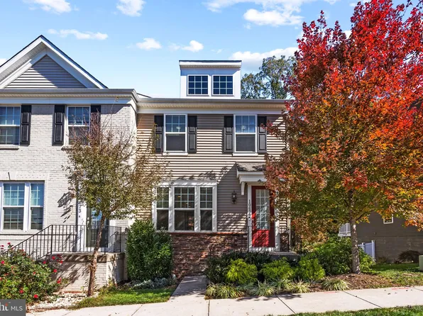 10675 Hinton Way, Manassas, VA 20112