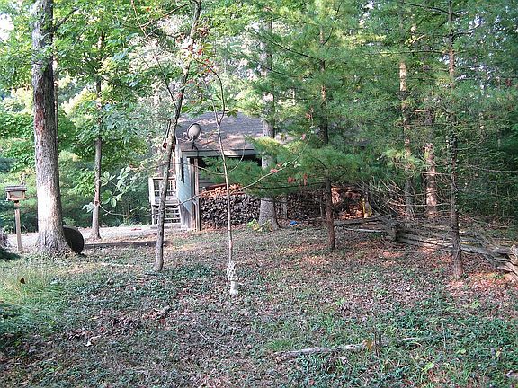 3rd image of 72829 Bunker Hill Rd