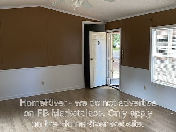 4th image of 4292 Lois Dr Unit A