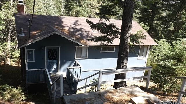 1st image of 26458 Forest Ln