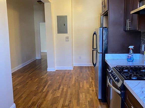 5th image of 3213 Snyder Ave APT A1