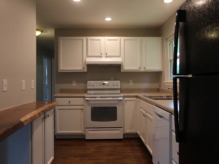 3025 La Haven Cir — Photo 7