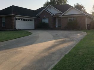 2312 Orleans Pl, Searcy, AR 72143