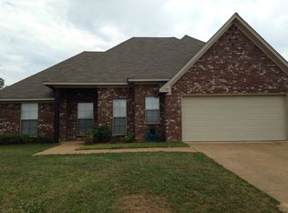 119 Cherry Laurel Cir, Pearl, MS 39208
