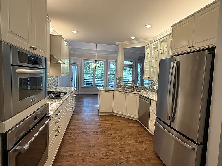 205 Tynemouth Dr — Photo 24