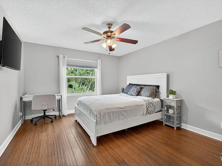 3738 Old Lighthouse Cir #SEASON RENTAL — Photo 56