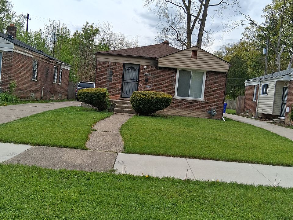 2nd image of 9597 Fielding St