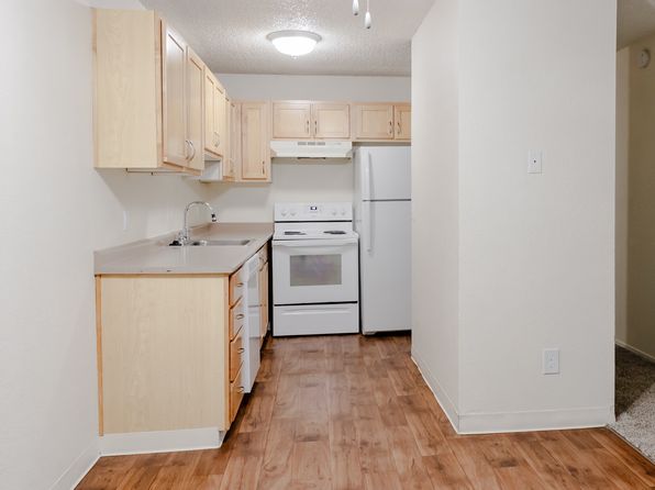 11905 SW 91st Ave APT 9