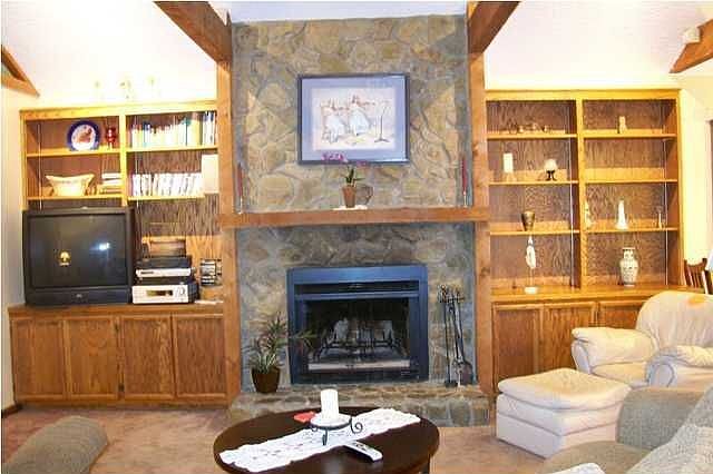 2nd image of 5 Inverary Ct