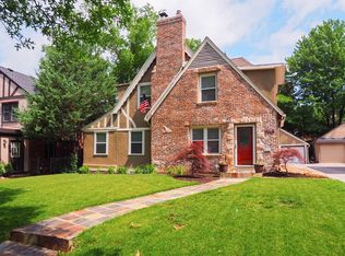 836 W Gregory Blvd, Kansas City, MO 64113