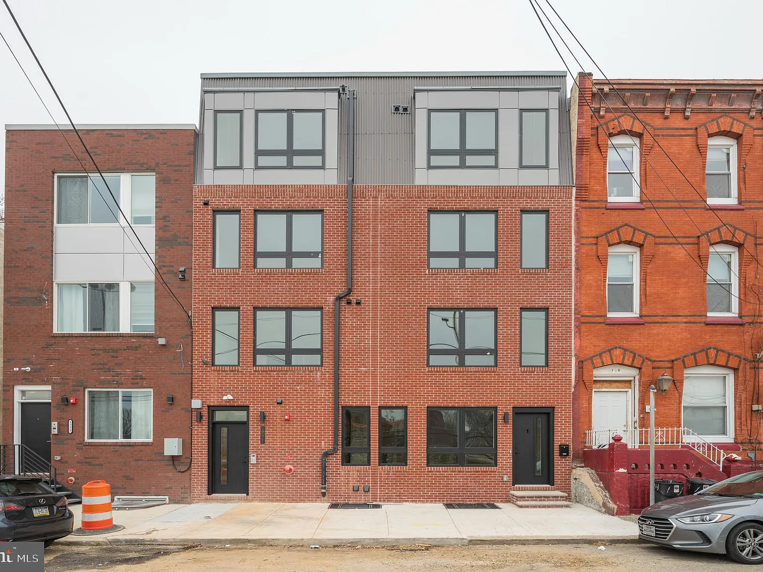 1 bed, $1,325 — Photo 1