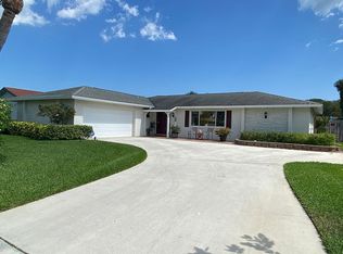 9720 Heather Cir E, Palm Beach Gardens, FL 33410