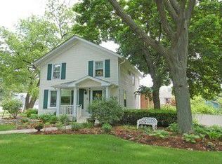 5305 Washington St, Downers Grove, IL 60515