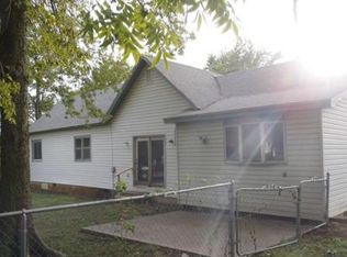 104 Olive St, Garnett, KS 66032