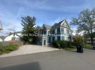 348 1/2 State St, Bangor, ME 04401