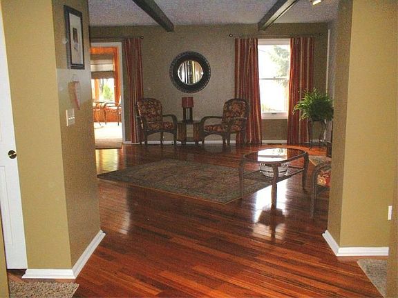 3rd image of 311 Olde Mill Dr