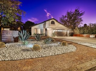 2566 Bottle Tree Dr, Palmdale, CA 93550