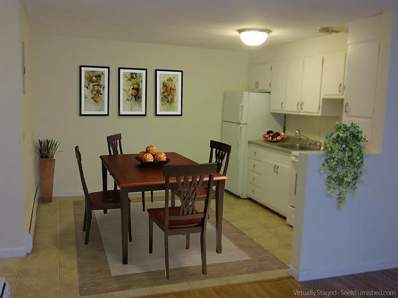 60 Babcock St #22