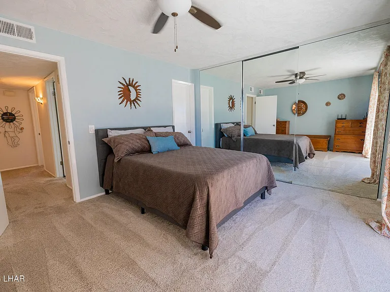 9170 Riverside Dr #24 — Photo 20